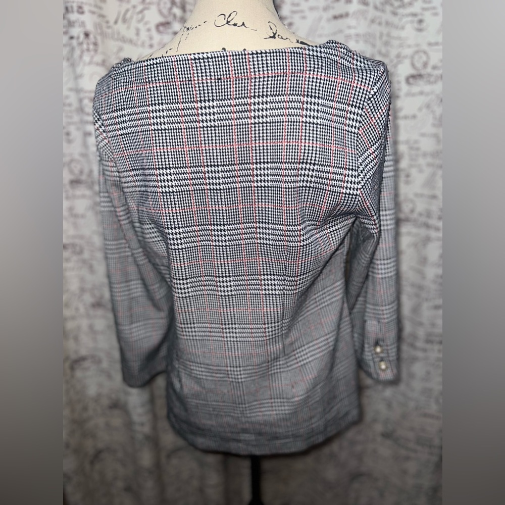 TALBOTS PEARL BUTTON CUFF TOP - PLAID - Picture 5 of 6